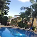 Vacaciones 4 ヴィラ *